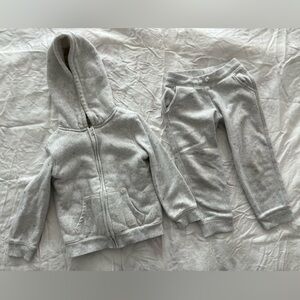 OshKosh B'gosh Light Gray Sherpa Hoodie and Mathing Pants